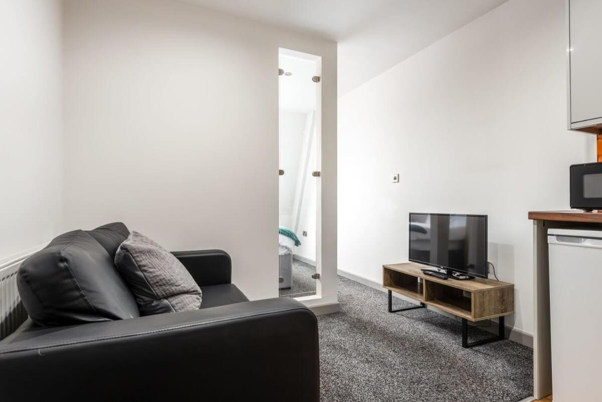 Apartment Modern Budget 1 Bed Flat In